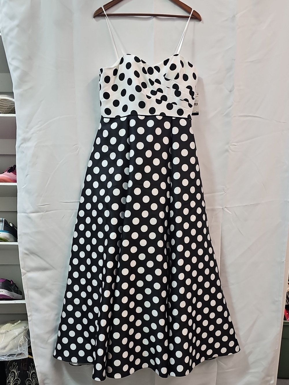 ADRIANNA PAPELL POLKA DOT MAKADO GOWN BFPM-09-108